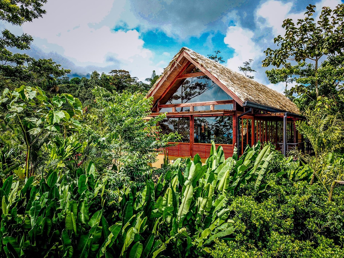 Exterior view of a canyon casita at Amor Arenal in Costa RIca