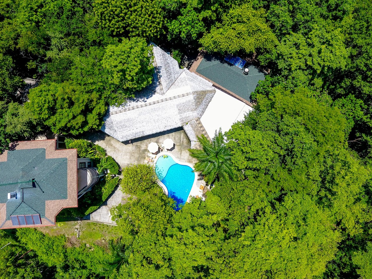 Aerial view of a guest suite at Arenas del Mar in Costa Rica