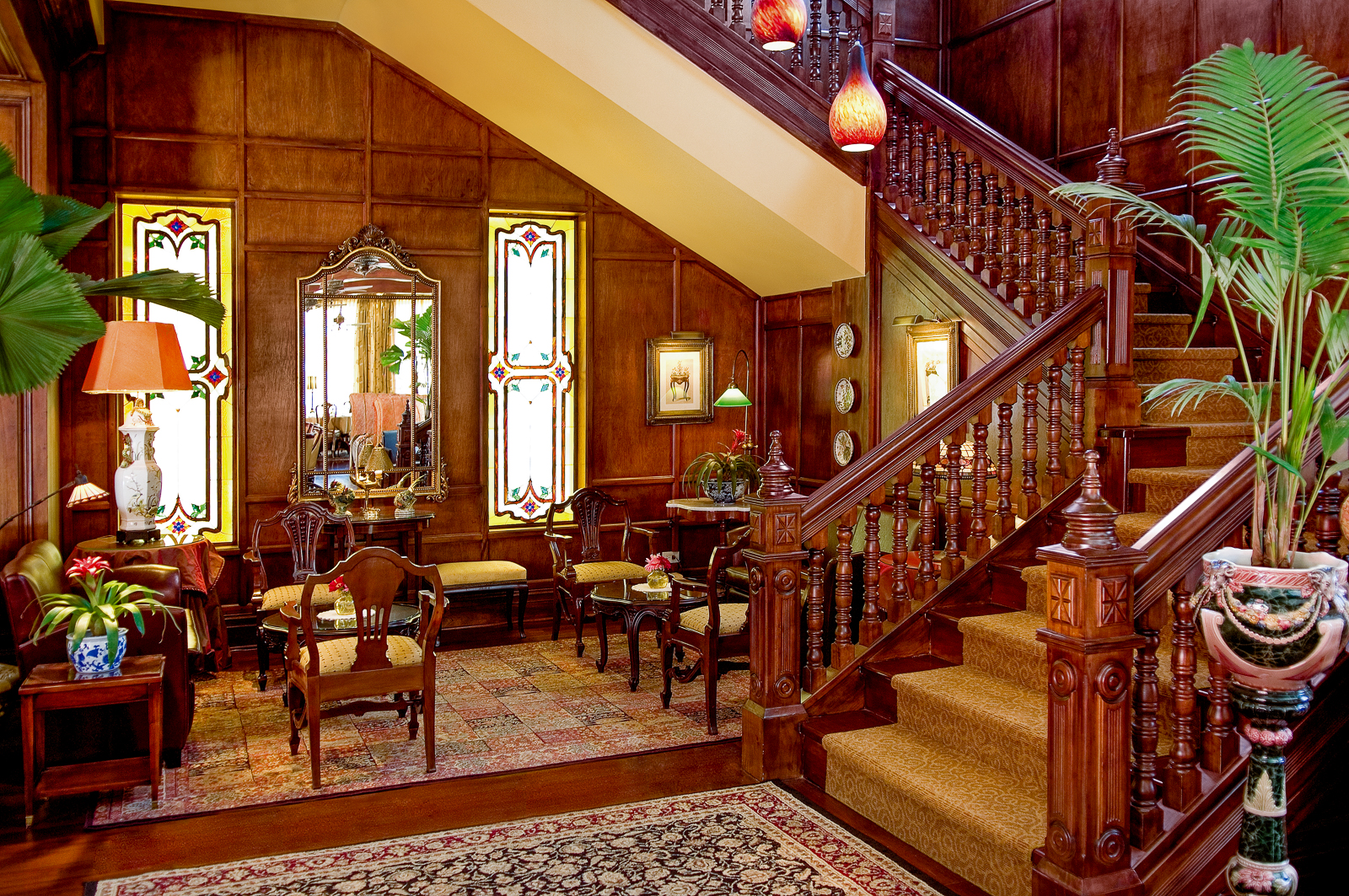 Restaurant lobby at Hotel Grano de Oro in San Jose