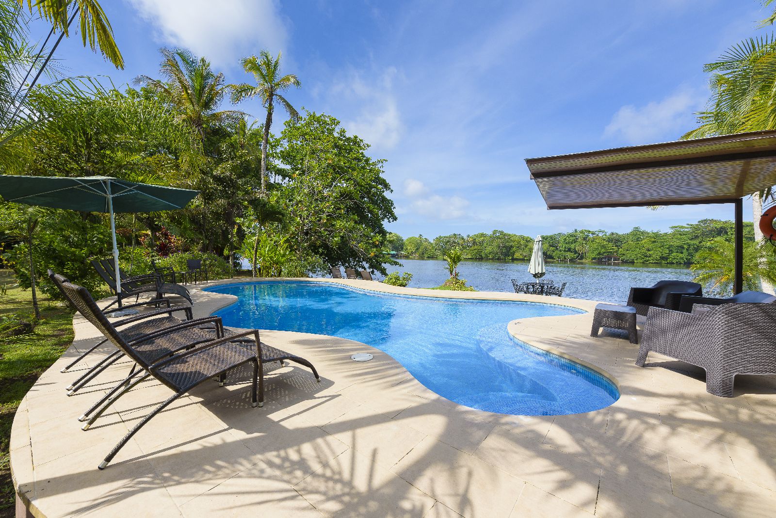 The swimming pool at Manatus Lodge Tortuguero Costa Rica
