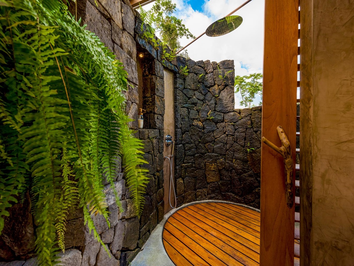 Outdoor shower at ORIGINS Lodge in Costa Rica