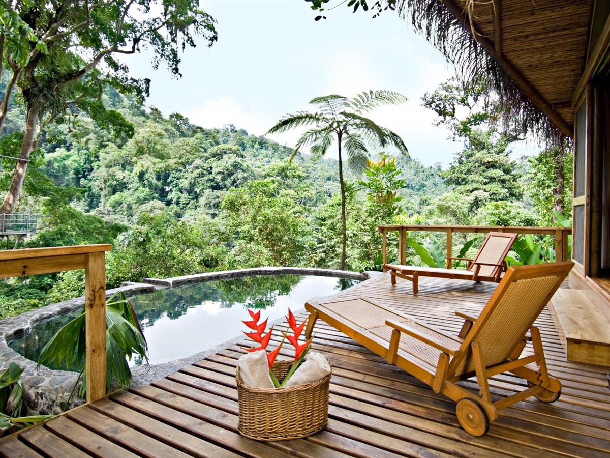 Private pool at Pacuare Lodge in Costa Rica
