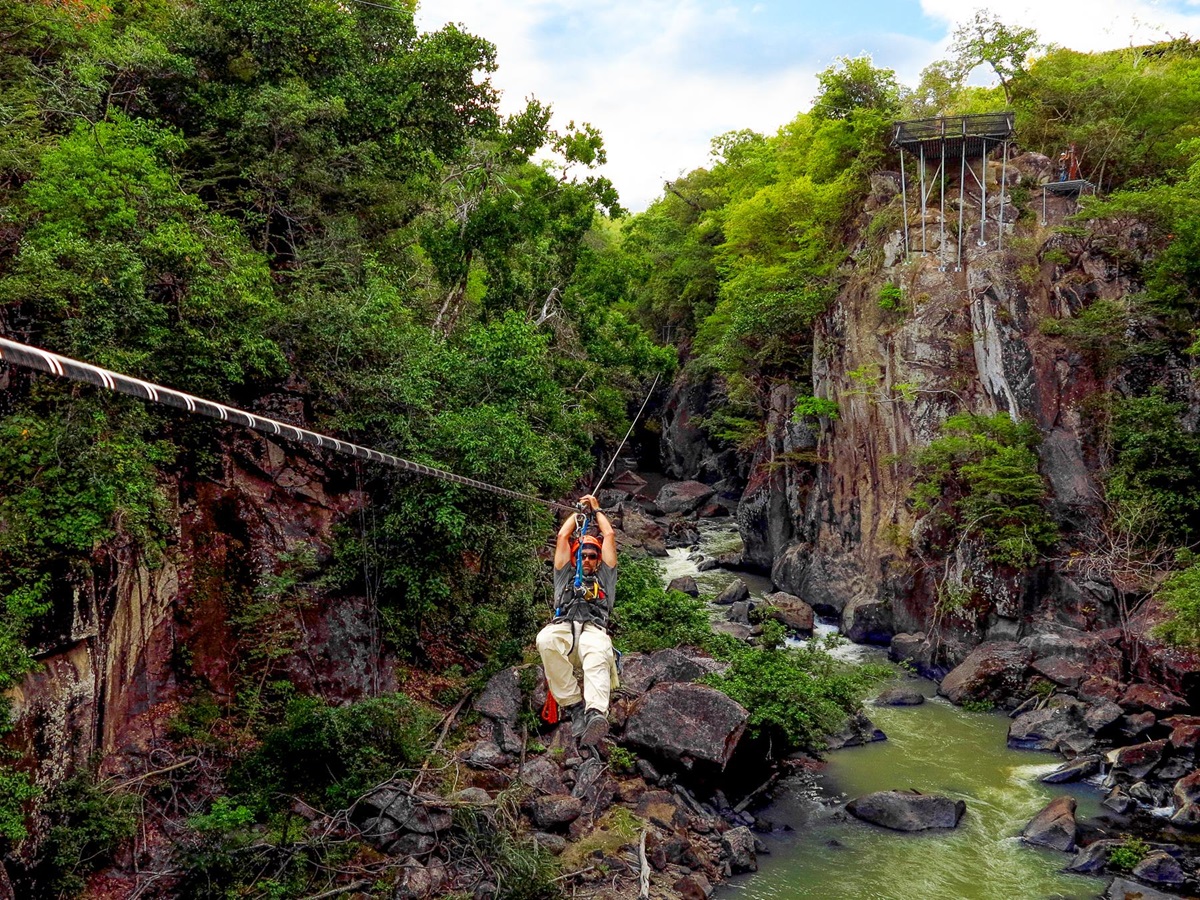 Zip lining at Rio Perdido in Costa Rica