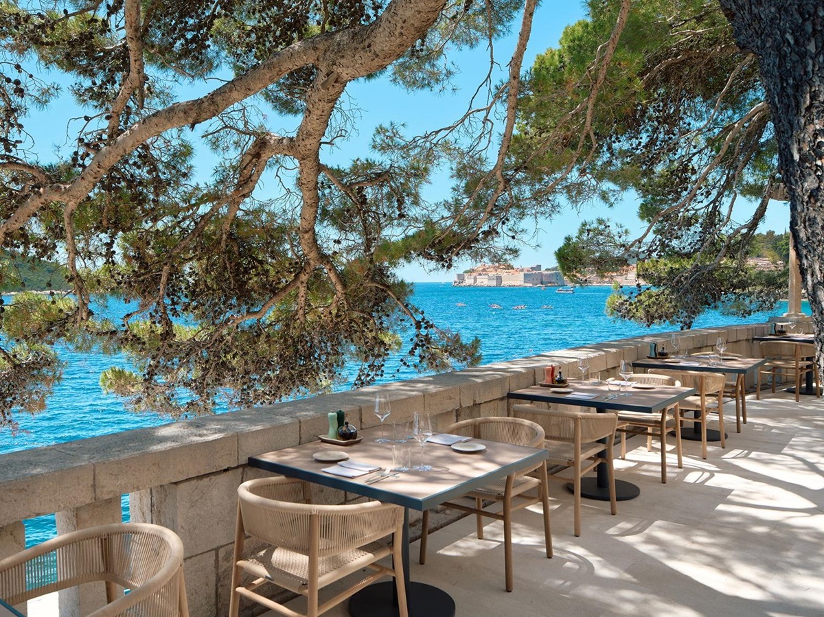 Giardino Restaurant seating with ocean views at Villa Dubrovnik