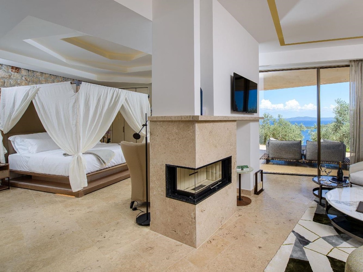A spacious guest suite at Villa Nai 3.3 in Croatia