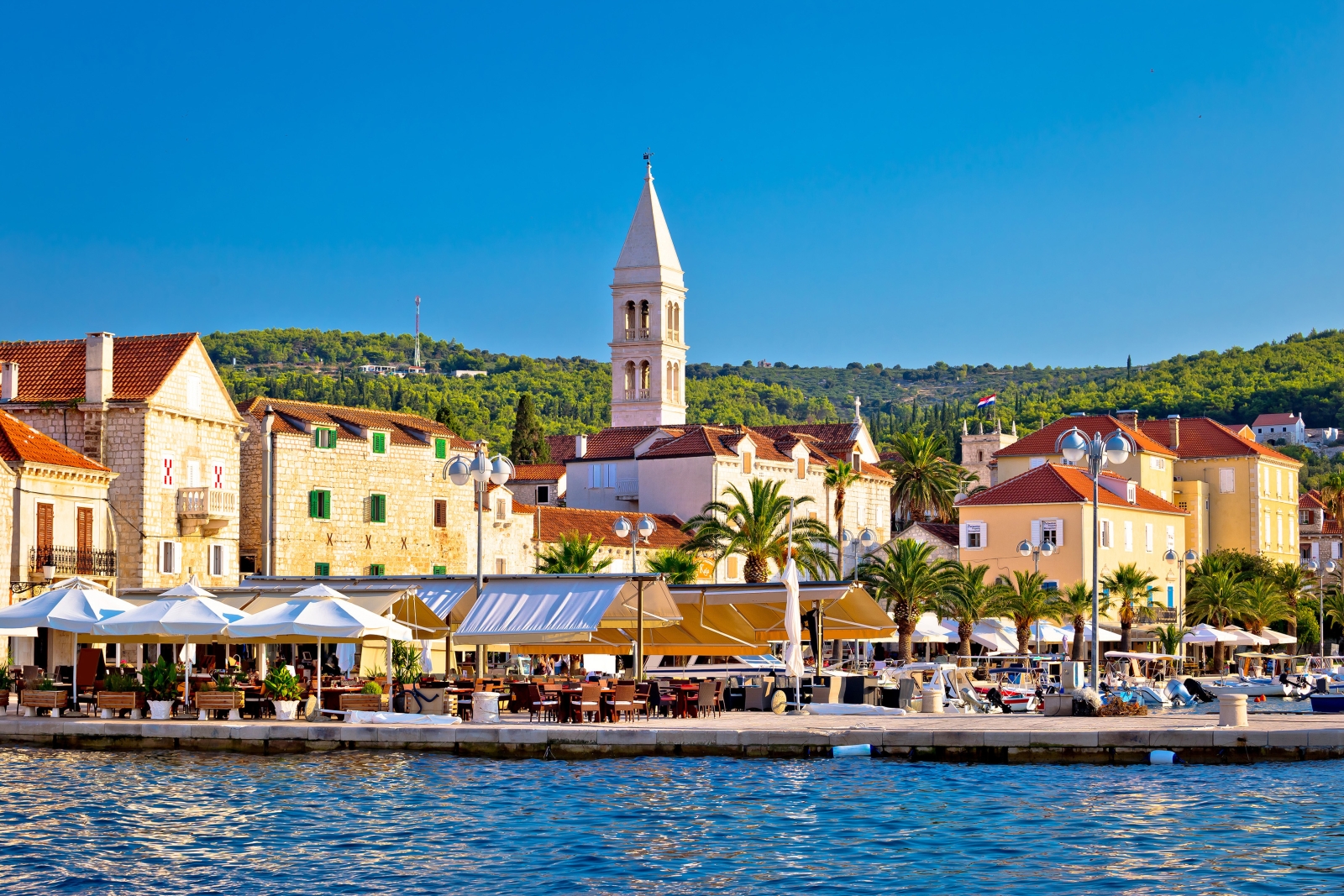 Seafront with restaurants and yellow buildings