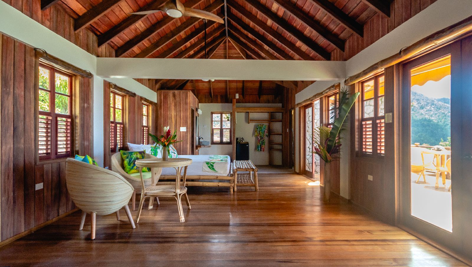 Spacious villa with terrace at Jungle Bay in Dominica