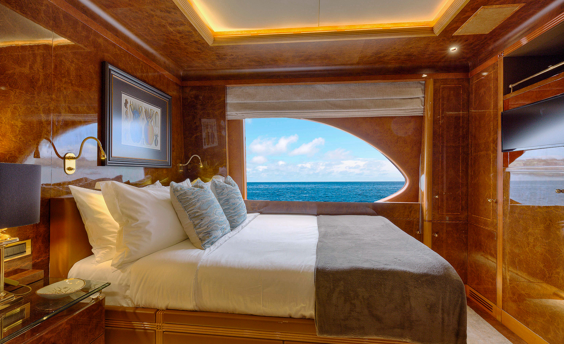 Double guest cabin onboard the Aqua Mare luxury expedition cruiser in the Galapagos Islands