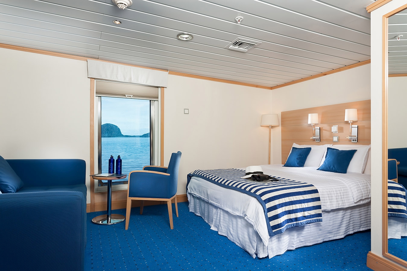 Double cabin onboard La Pinta in Galapagos