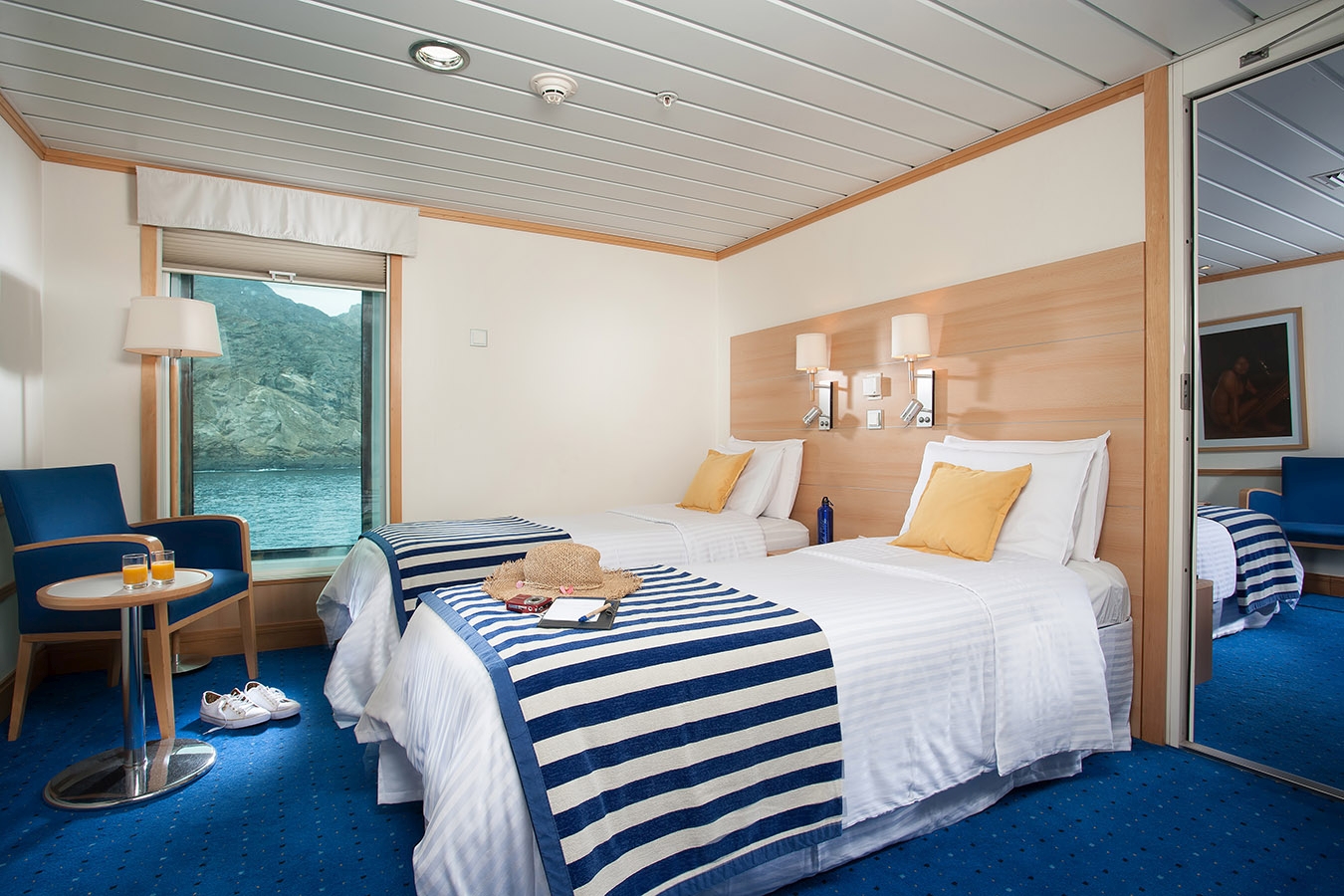 Twin Cabin onboard La Pinta in Galapagos
