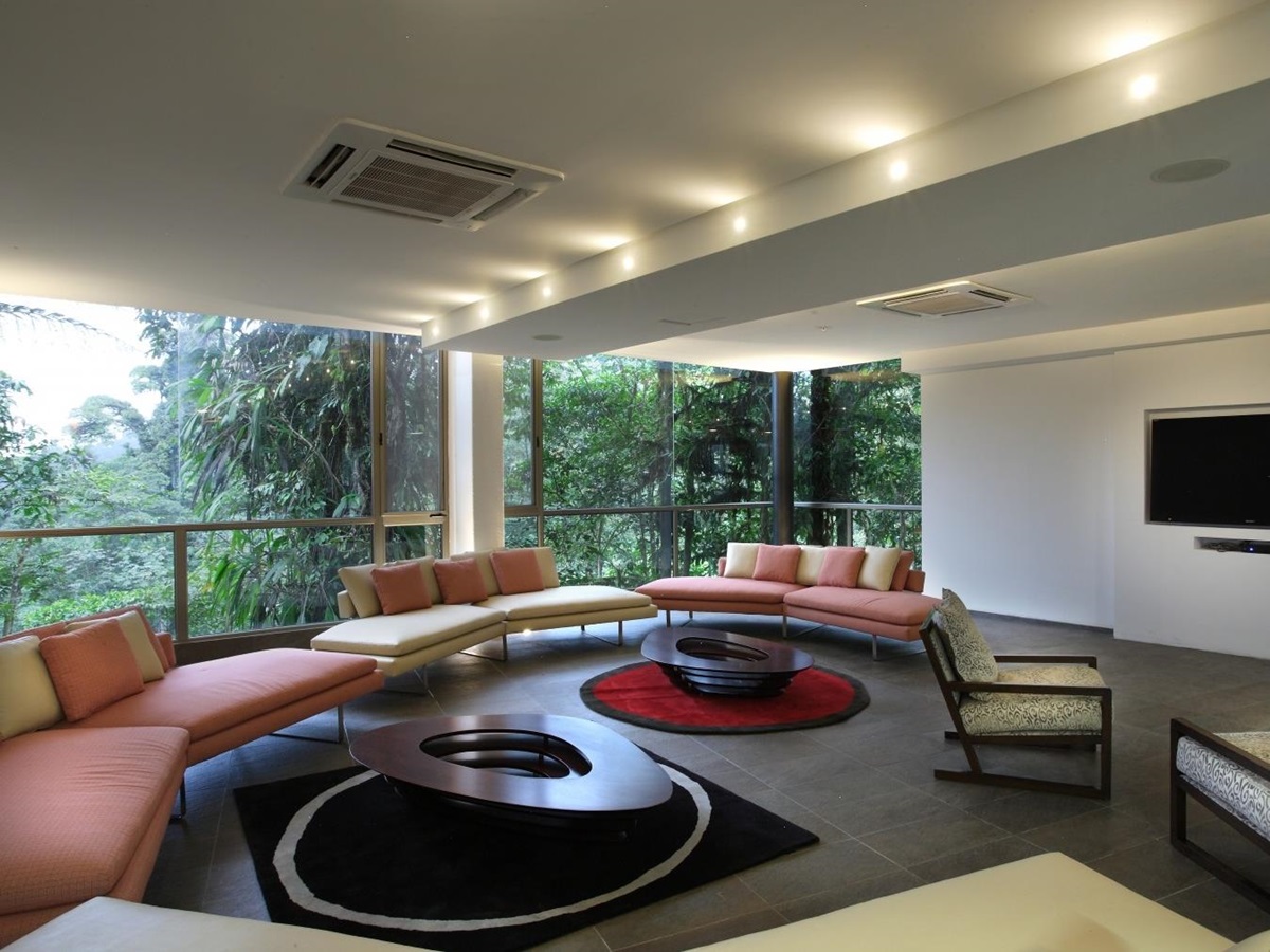 Lounge at Mashpi Lodge in Ecuador
