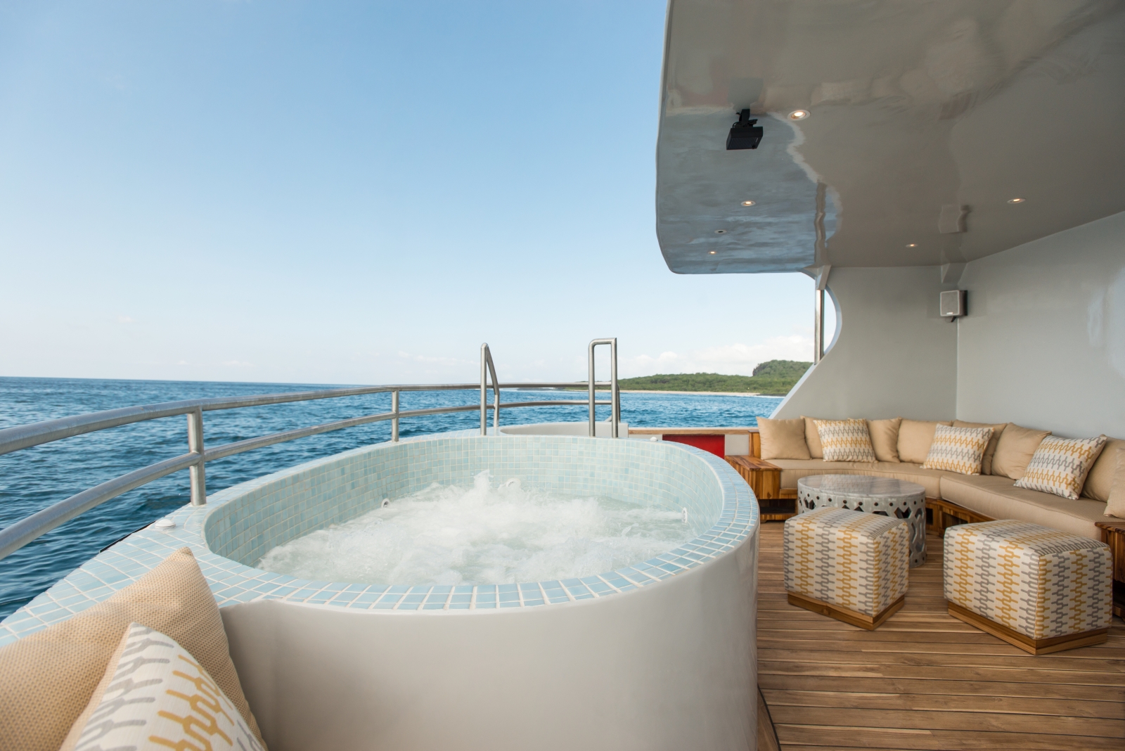 Jacuzzi bath tub on board Origin in Galapagos