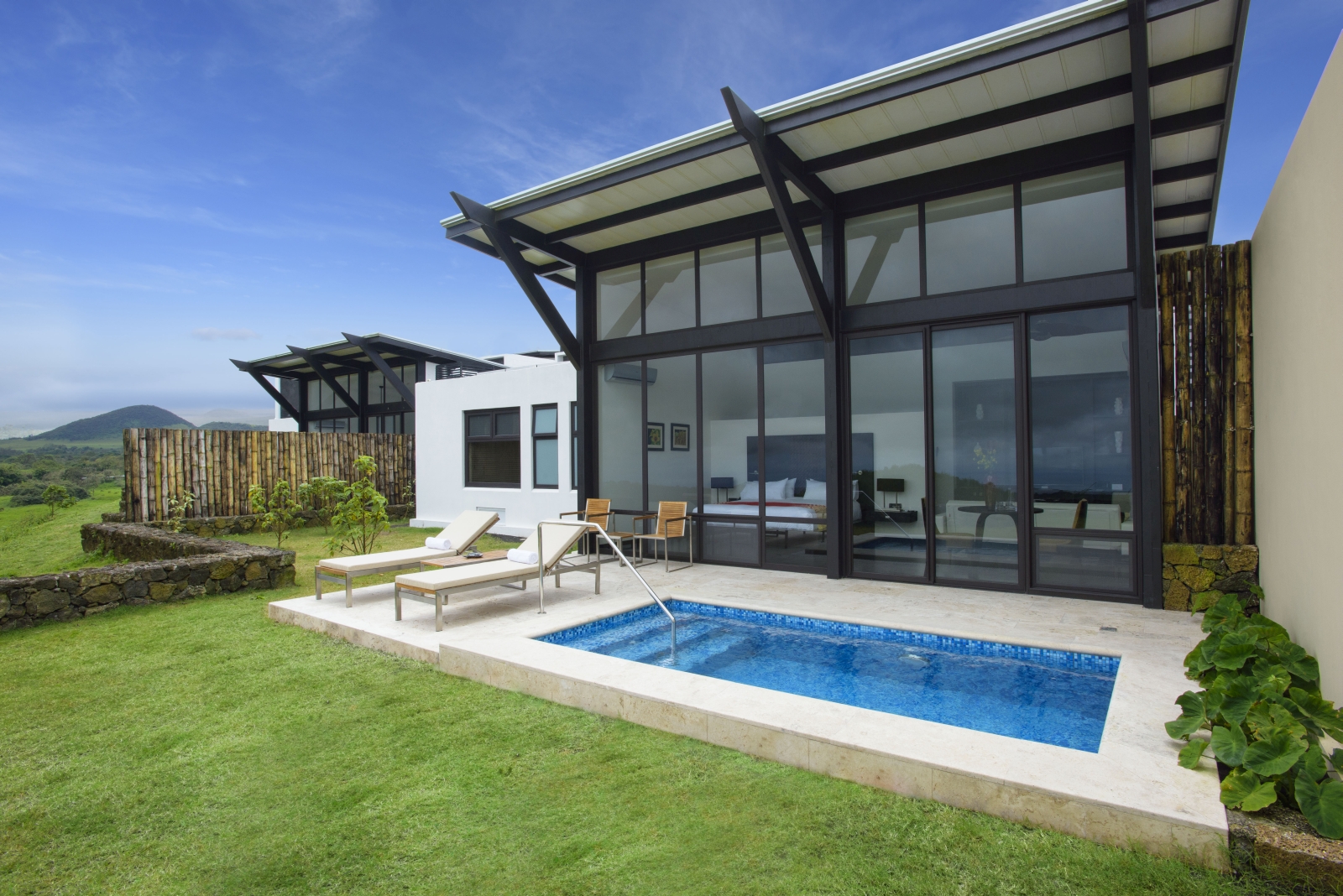 Suite and pool at Pikaia Lodge in Galapagos