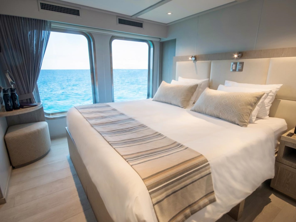 Double cabin on board Theory in the Galapagos