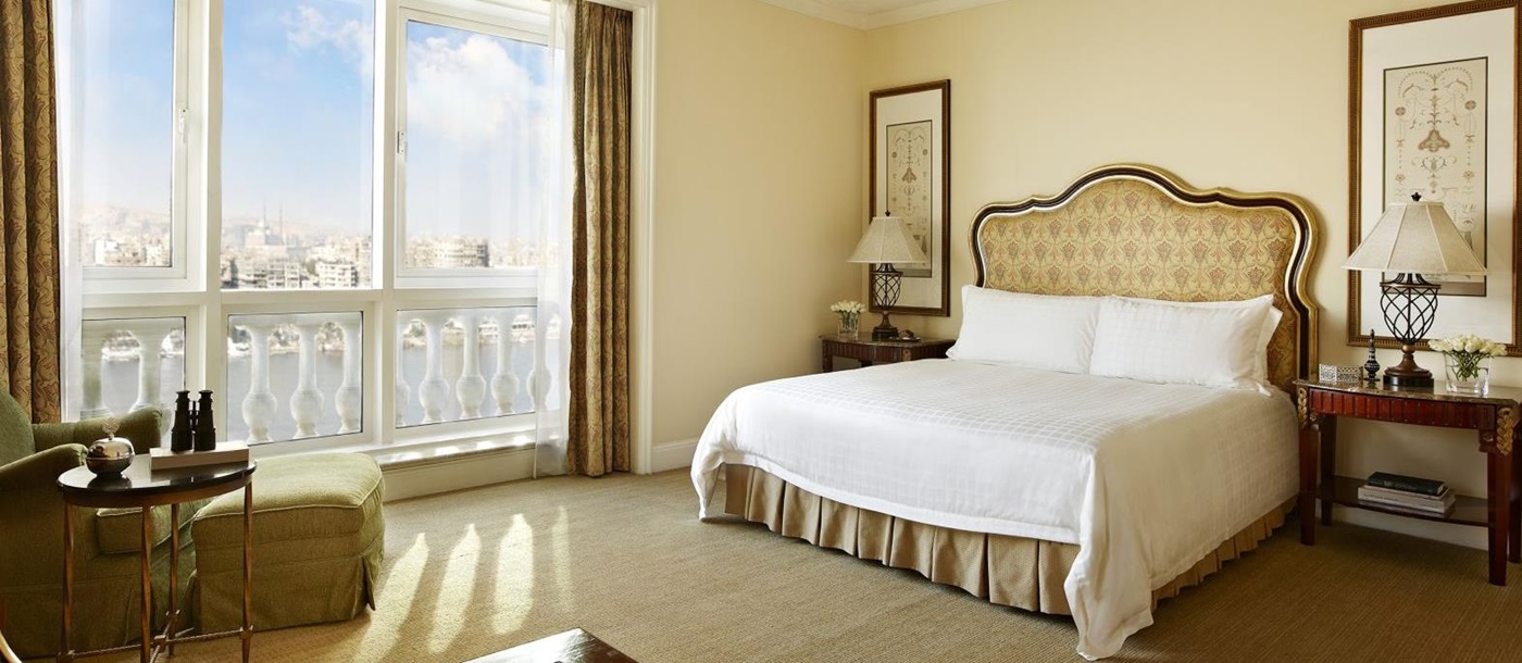 Suite with river view at Four Seasons Nile Plaza Cairo