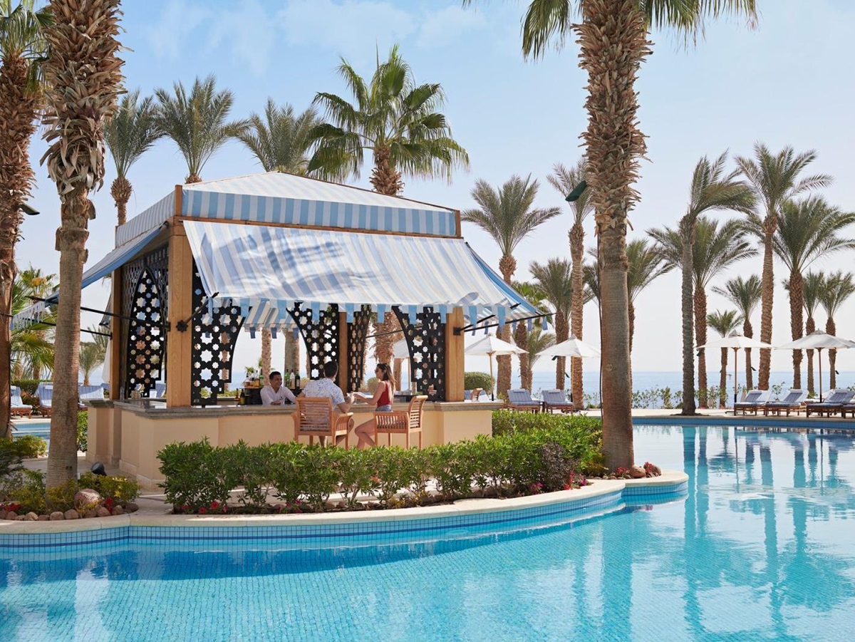 Pool bar at Four Seasons Resort Sharm El Sheikh