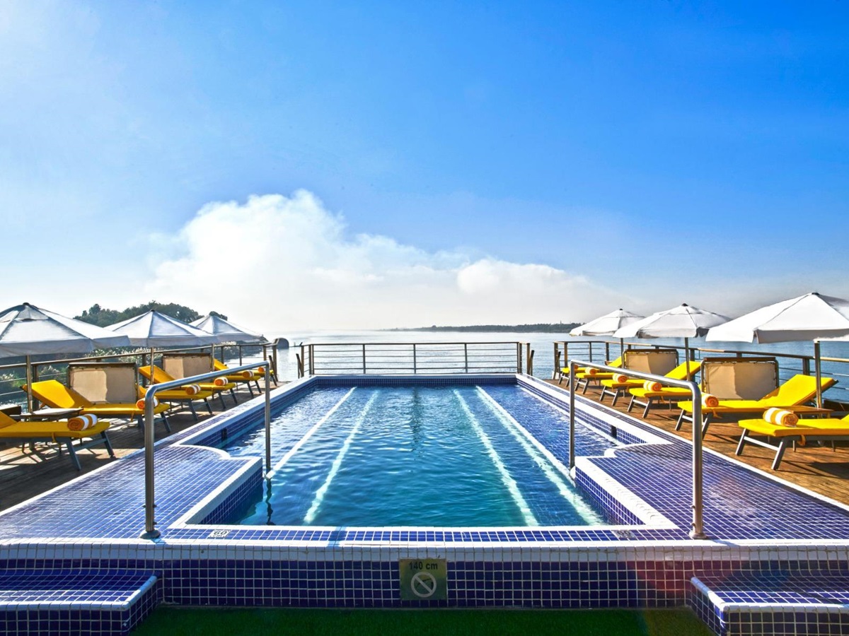 Pool onboard the Oberoi Philae in Egypt