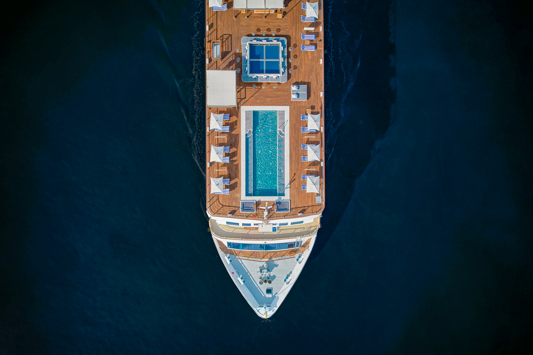 Aerial view of the Oberoi Zahra on the River Nile