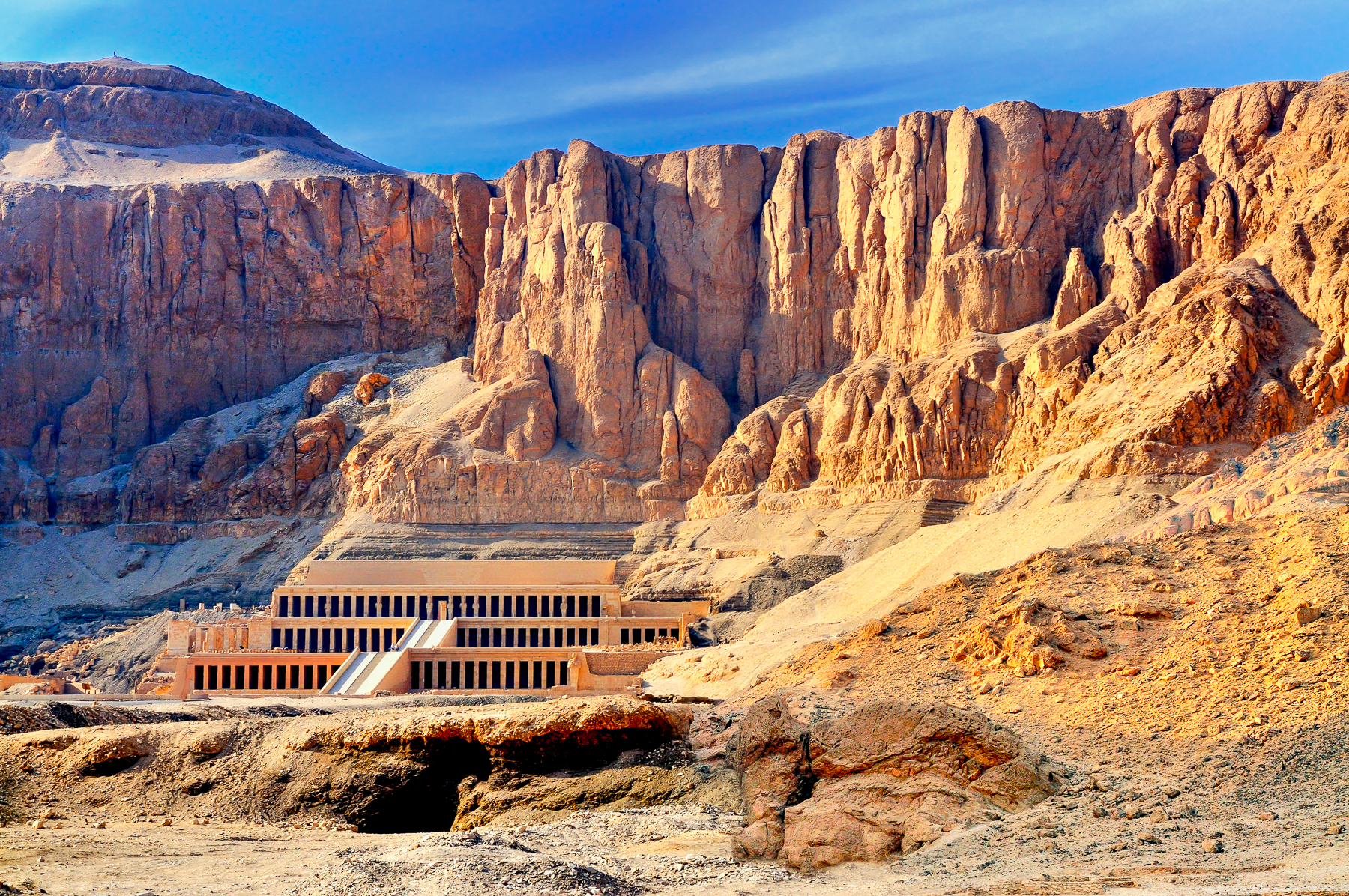 Exterior view of Hatsheput Temple in Egypt