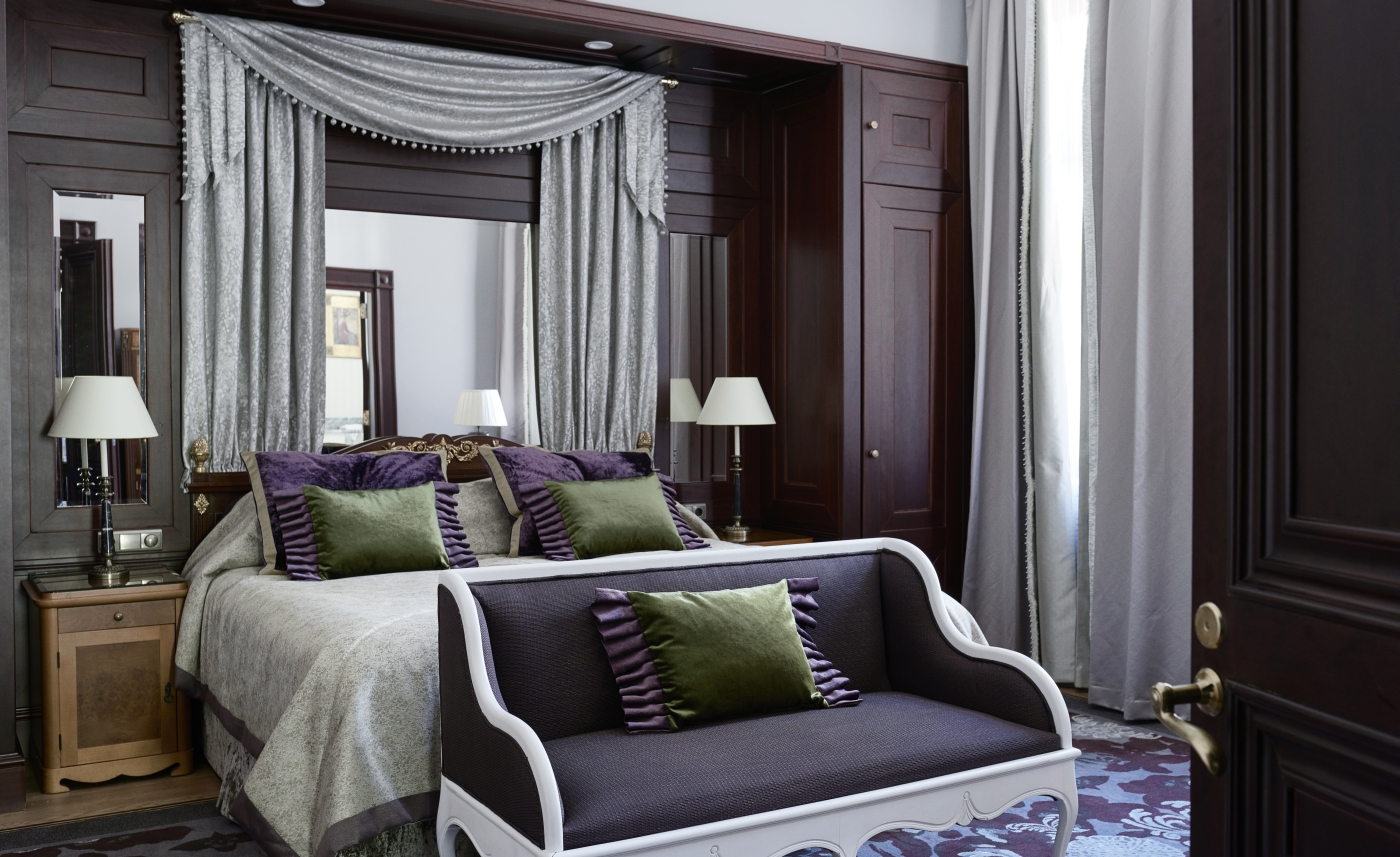Mannerheim Suite bedroom at Hotel Kamp in Helsinki Finland