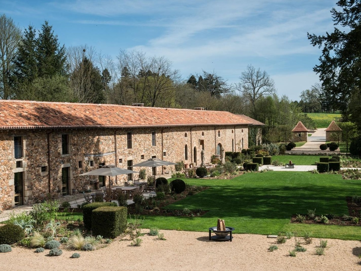garden view of the hotel at domaine des etangs in france