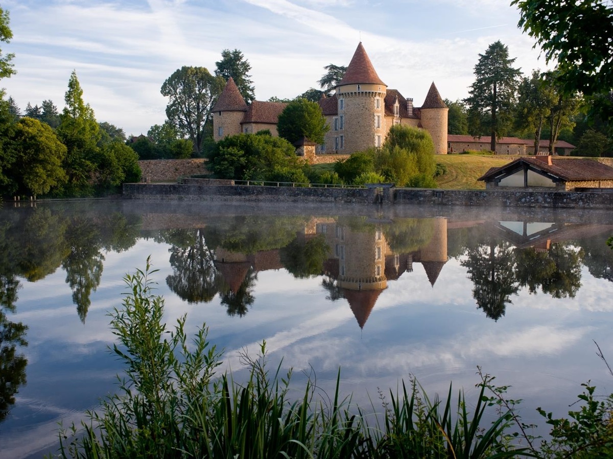 lake view of the hotel at domaine des etangs in france