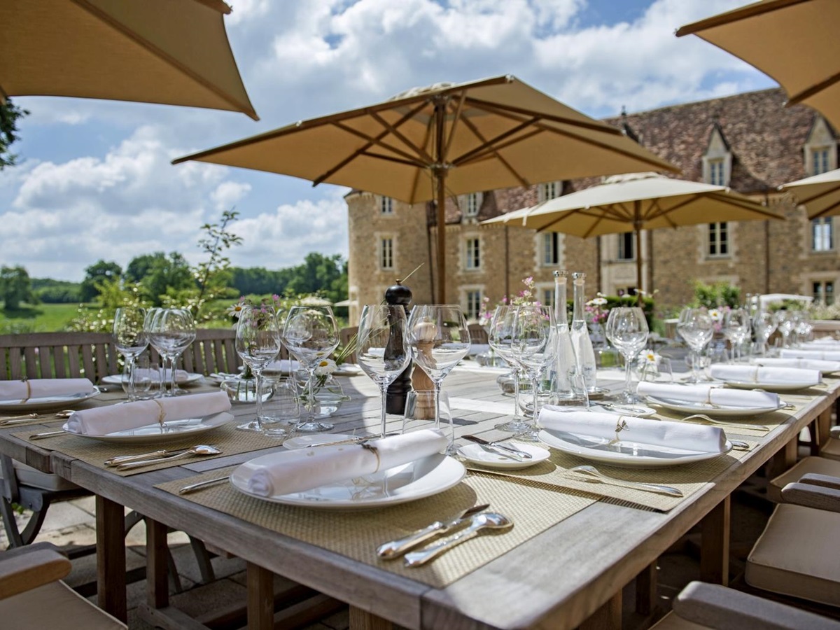 outdoor lunch terrace at domaine des etangs in france