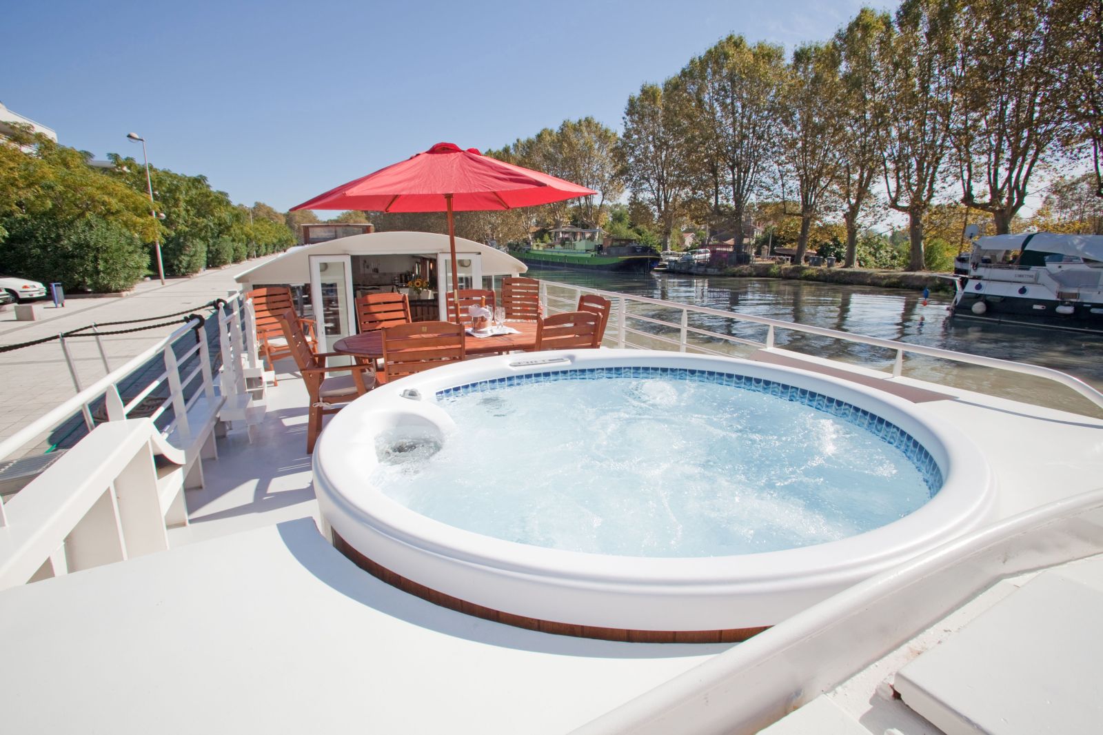 Jacuzzi and sun deck on board the Enchante river cruise in France