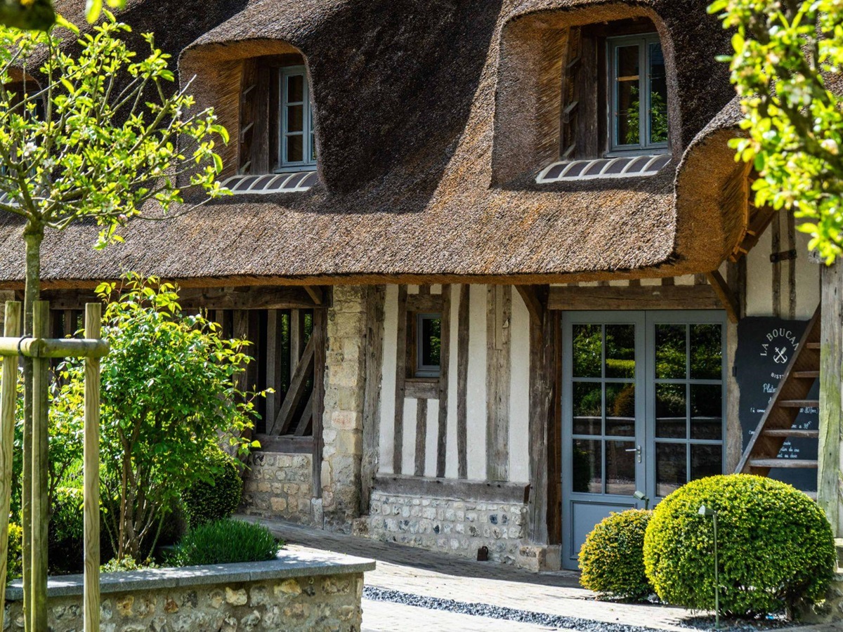 Exterior view of guest suite at Ferme Saint Simeon in Normandy, France