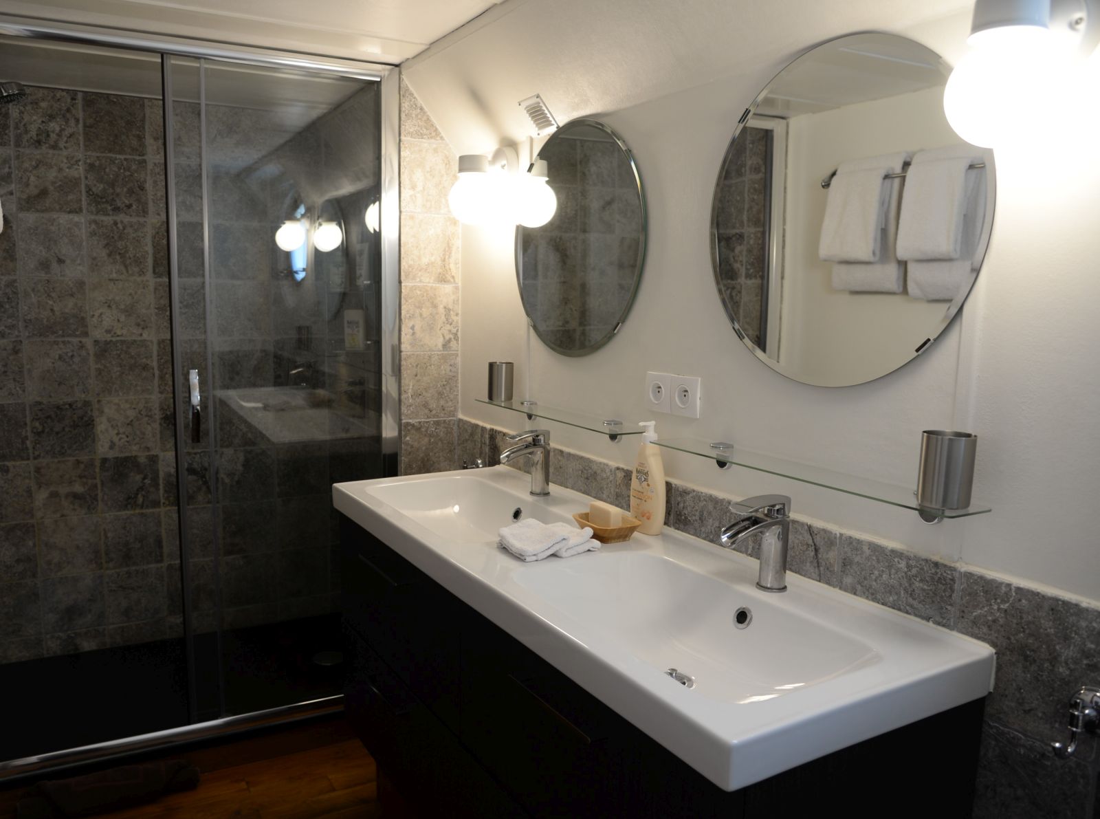 Private bathroom of a cabin on board the Finesse river barge in France