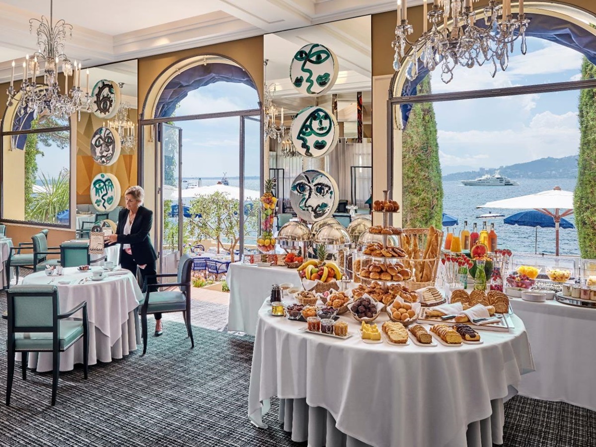 Indoor restaurant at Hotel Belles RIves on the Cote d'Azur in France
