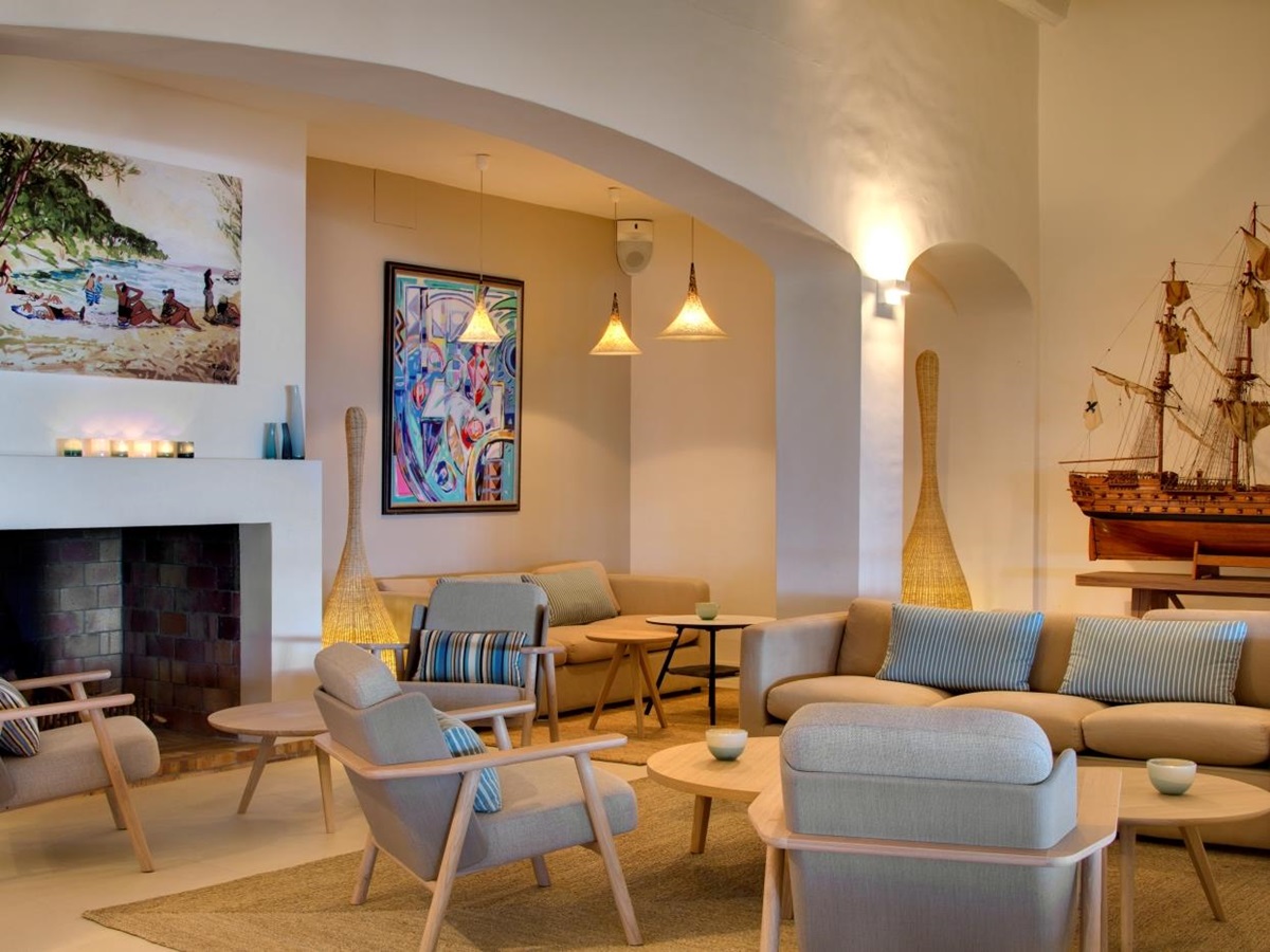 Lounge area at Hotel La Pinede Plage in France