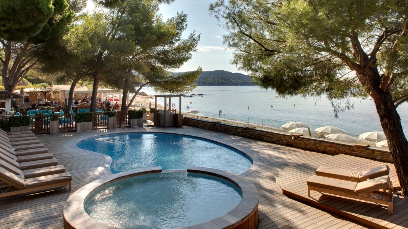 Pool in the day at Hotel La Pinede Plage in France