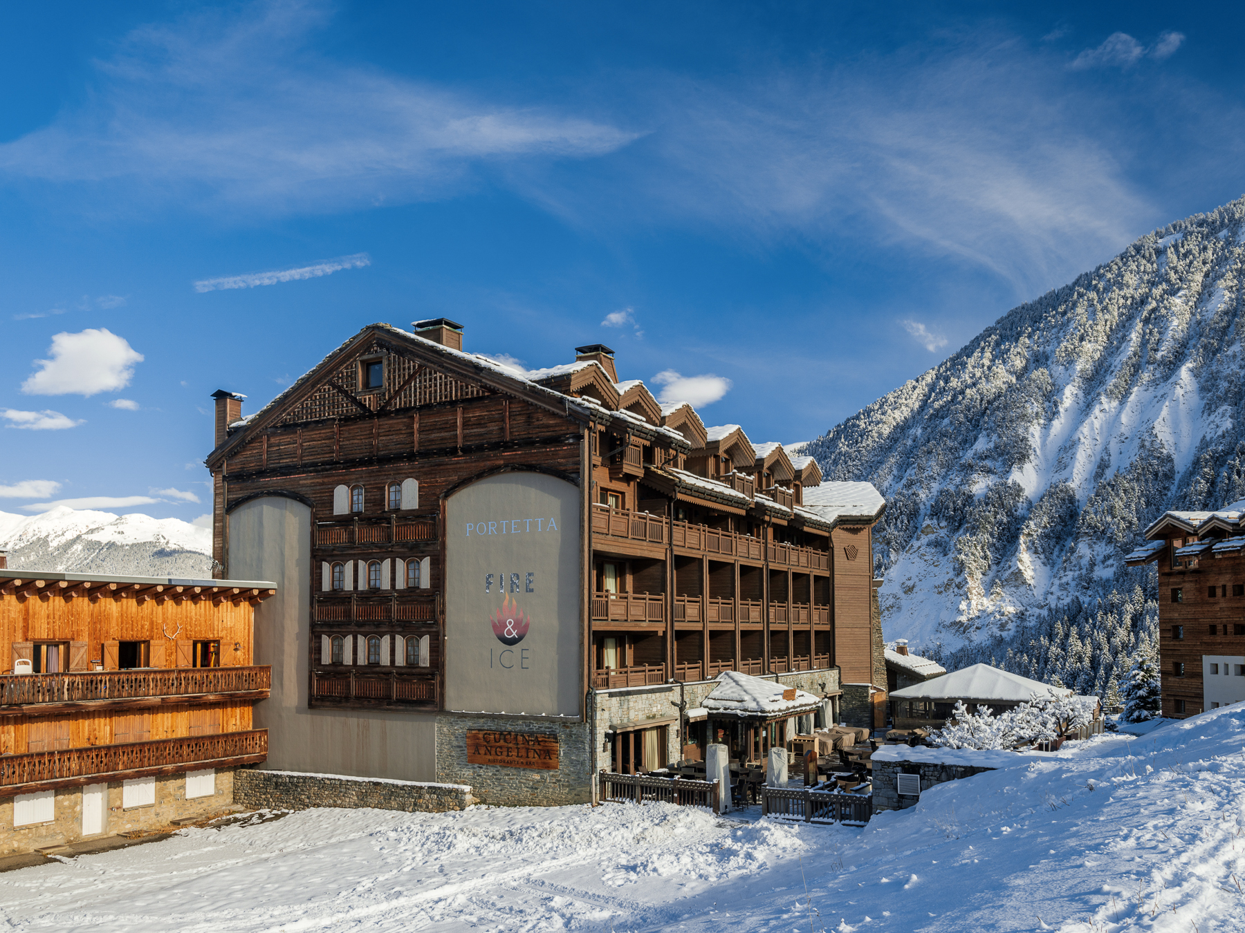 Facade of Hotel Le Portetta in Courchevel