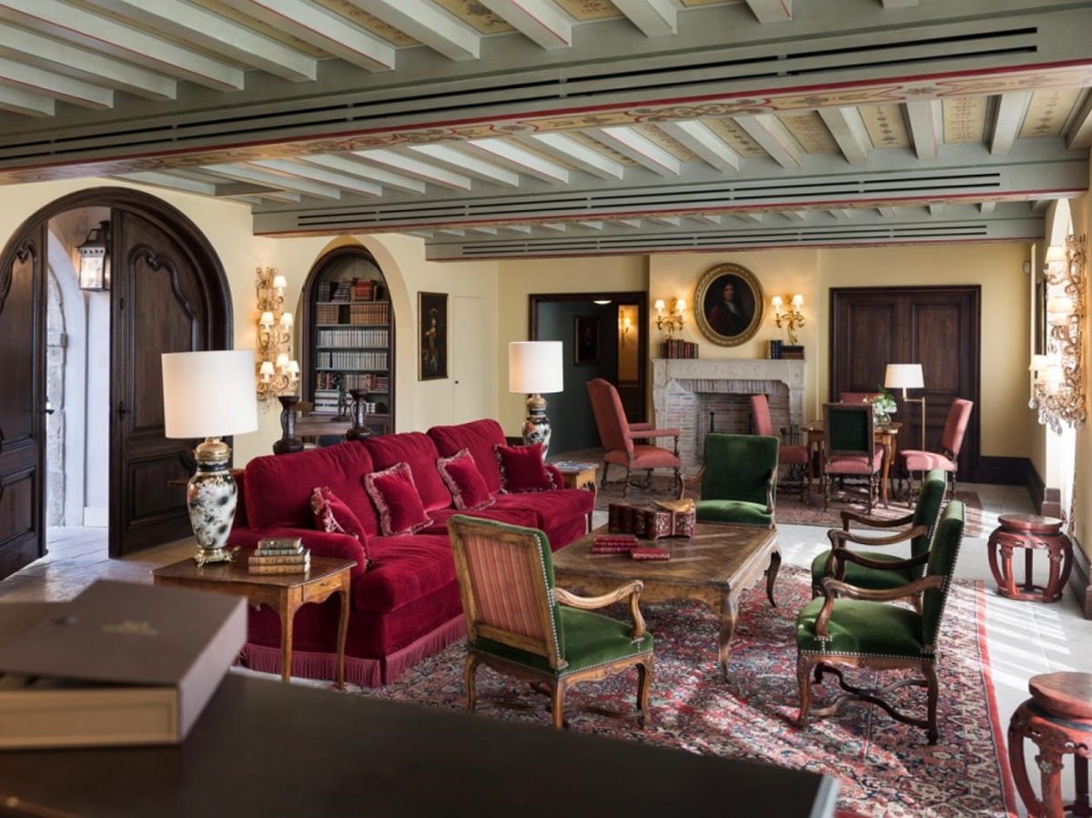 interior of La Bastide de Gordes in France