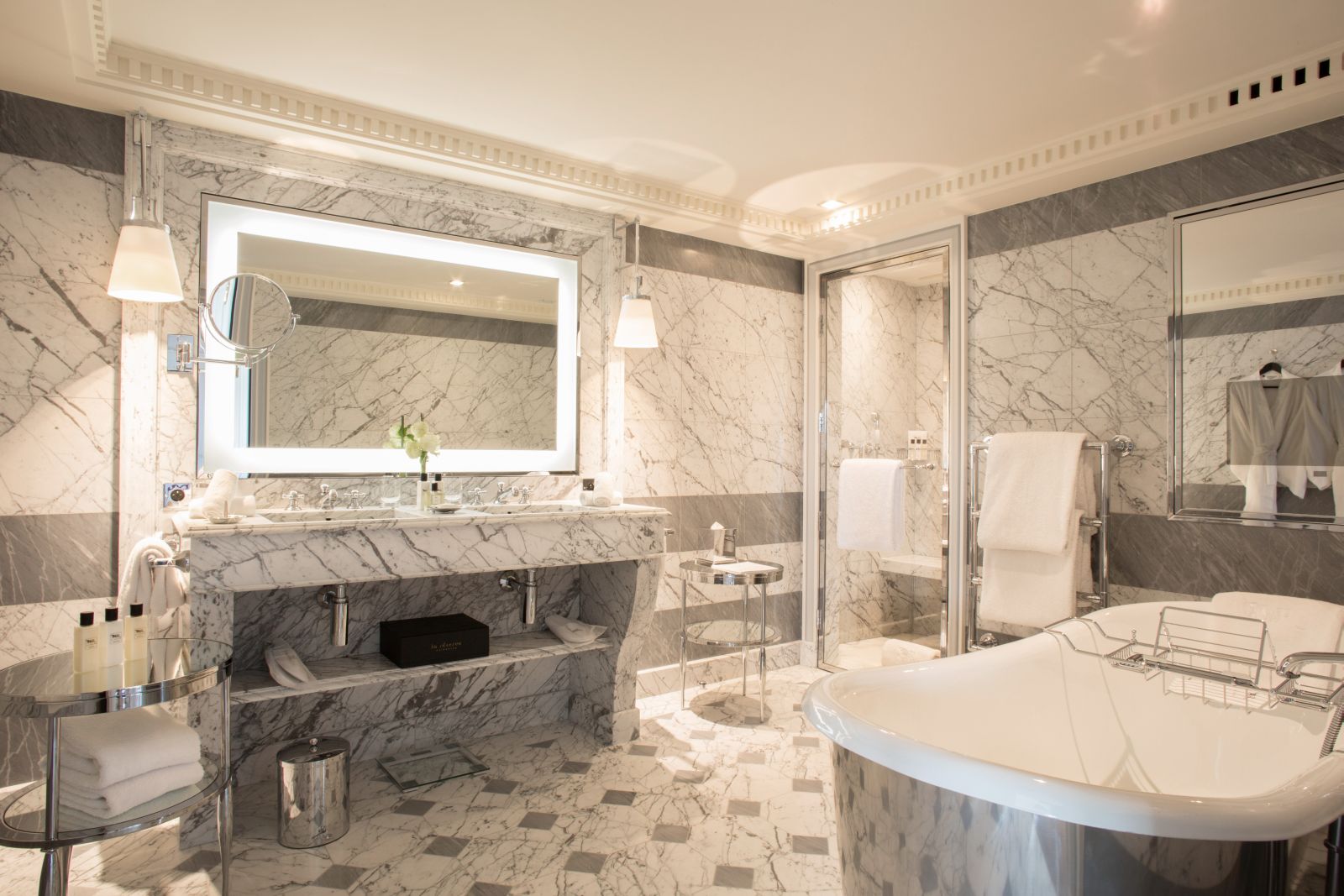 luxury bathroom at La Reserve Hotel in Paris
