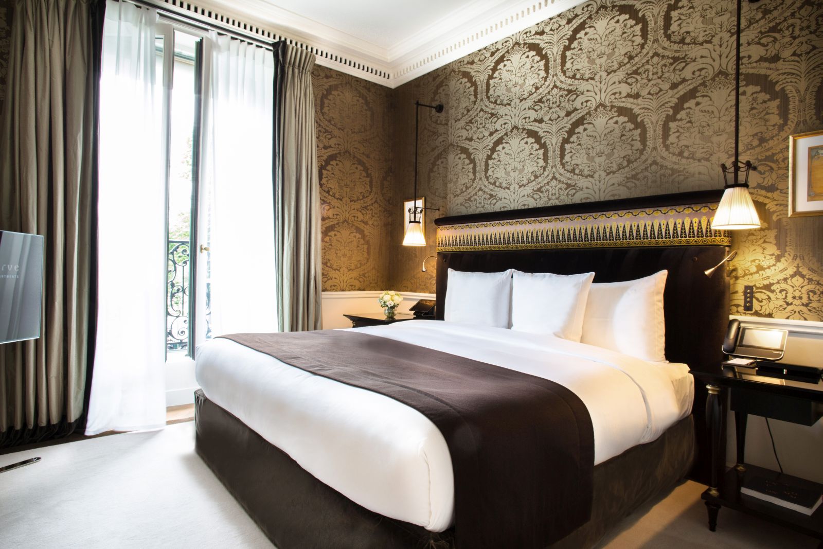 Double bedroom at La Reserve Hotel in Paris