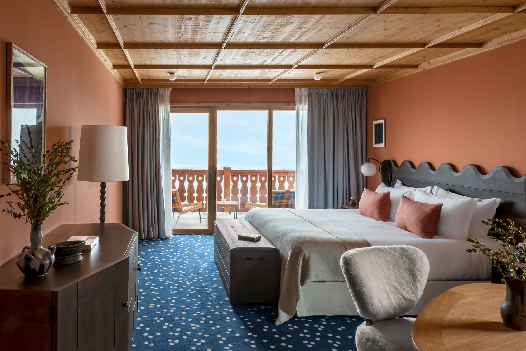 Guest chalet bedroom at Le CouCou hotel in Meribel