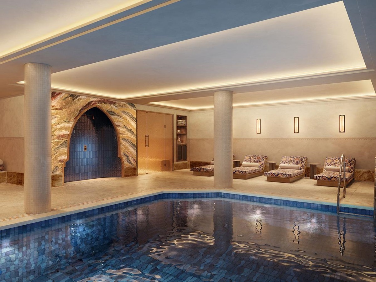 Swimming pool at Le Saint Roch in Courchevel