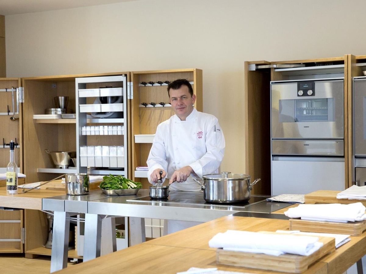 Chef Nicolas Masse at a cooking class at Les Sources de Caudalie in South West France