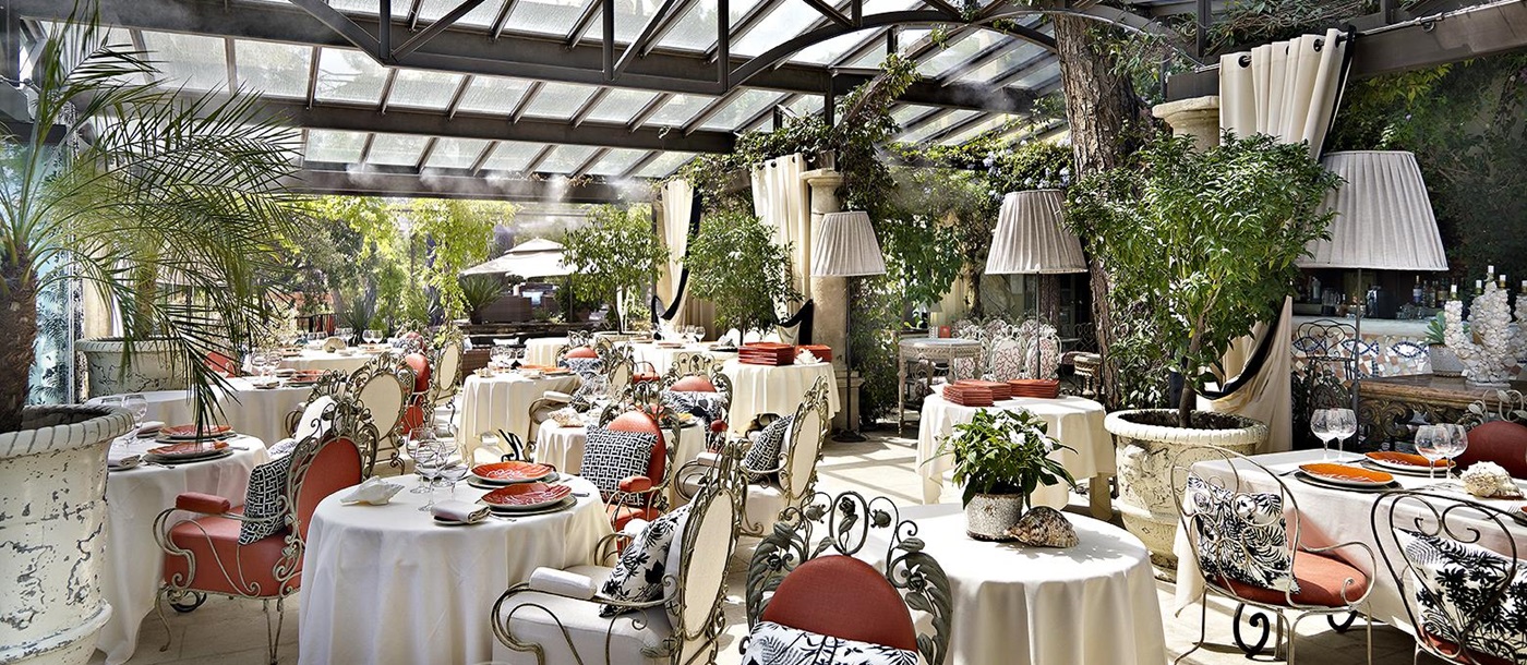 Indoor dining in Villa Marie, France