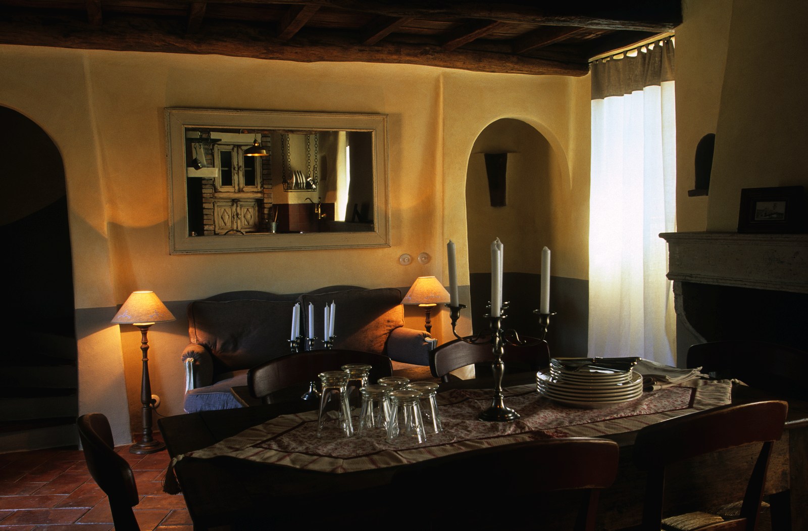 Dining area in A Figa, Corsica