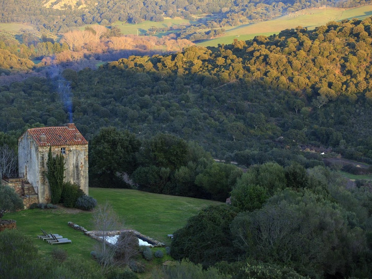 more exteriors and surroundings of A Figa, Corsica