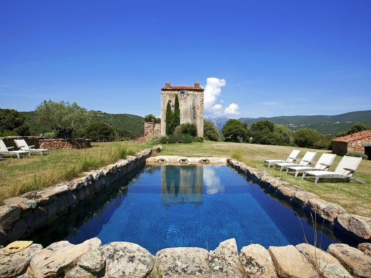 Pool and facade of A Figa, Corsica