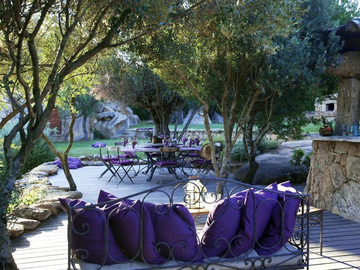 Al fresco at A Liccia, Corsica