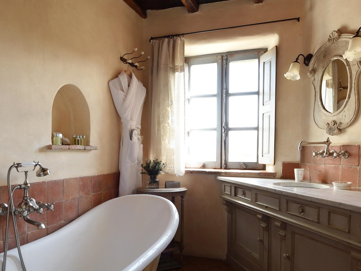 Bathroom of A Liccia, Corsica