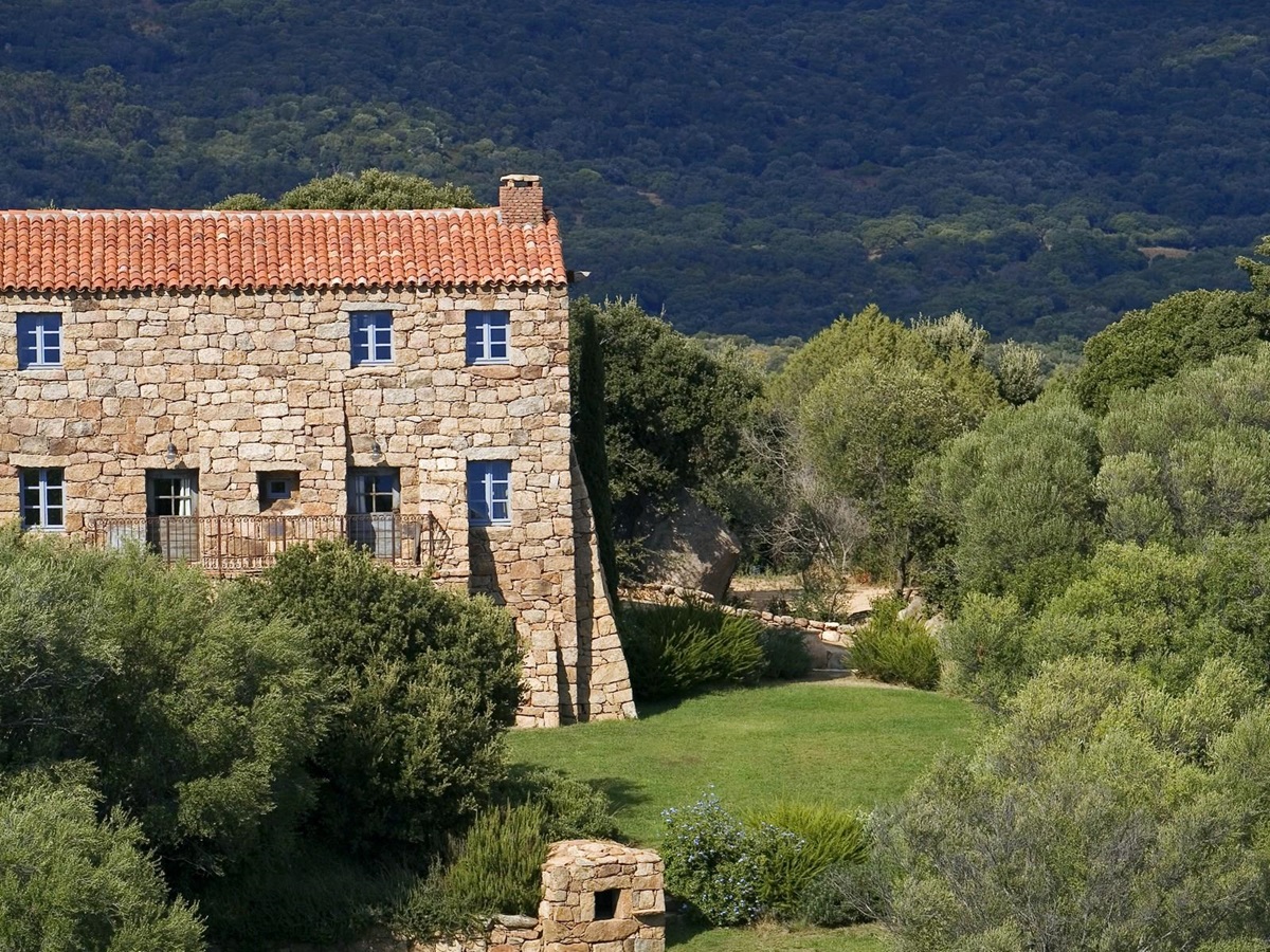 Exterior with swimming pool of A Liccia, Corsica