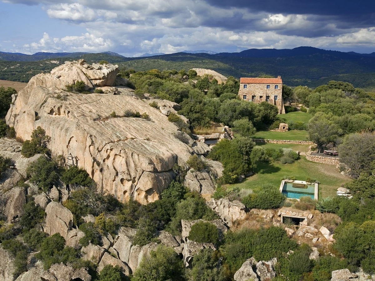 Facade, swimming pool and grounds of A Liccia, Corsica