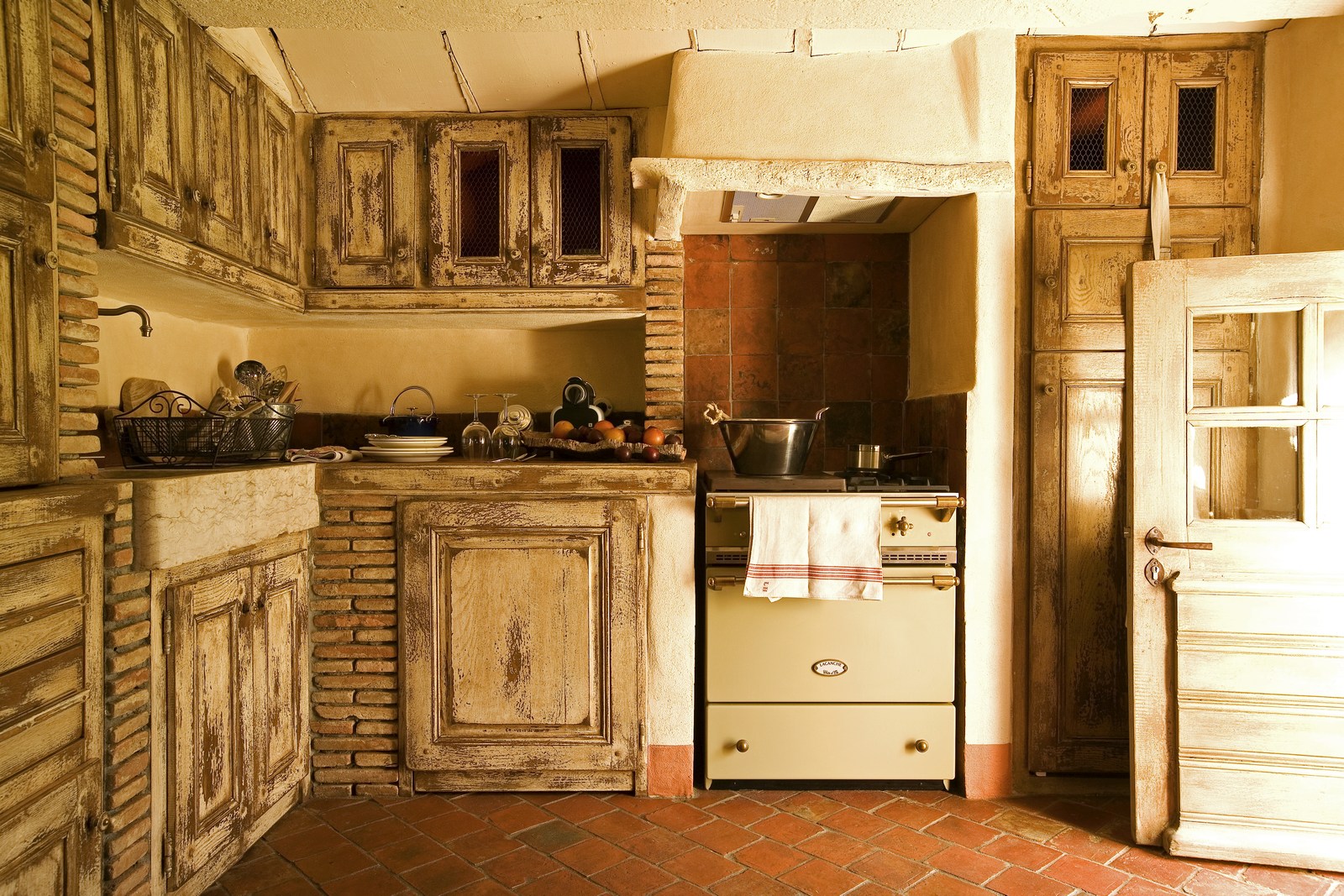 Kitchen of A Nepita, Corsica