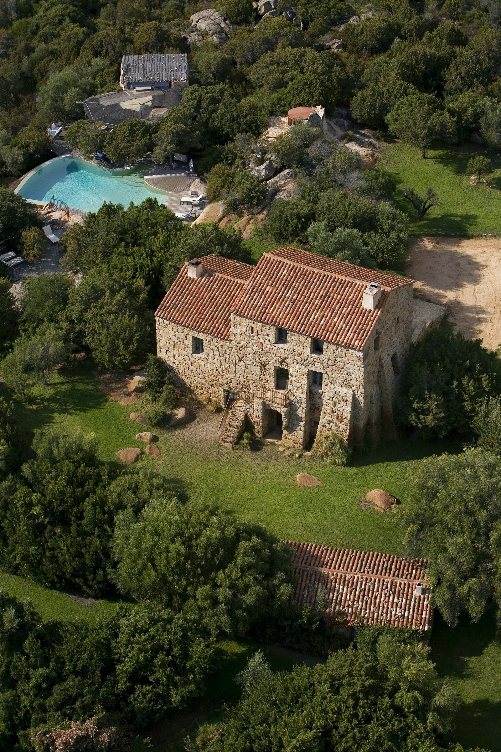 Aerial with swimming pool of Eddera, Corsica